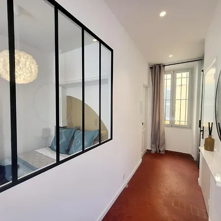 L'isnard 1er - Au Coeur Dantibes Apartment
